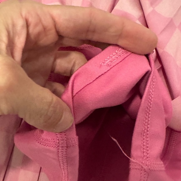 JoyLab Pink Checkered Pleated Skort Size XS Shorts w/ Pockets Barbiecore
A200 - Picture 3 of 6